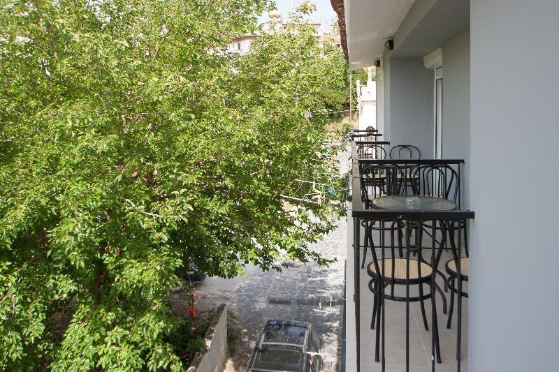 Pension Avocado Skiathos Exterior foto
