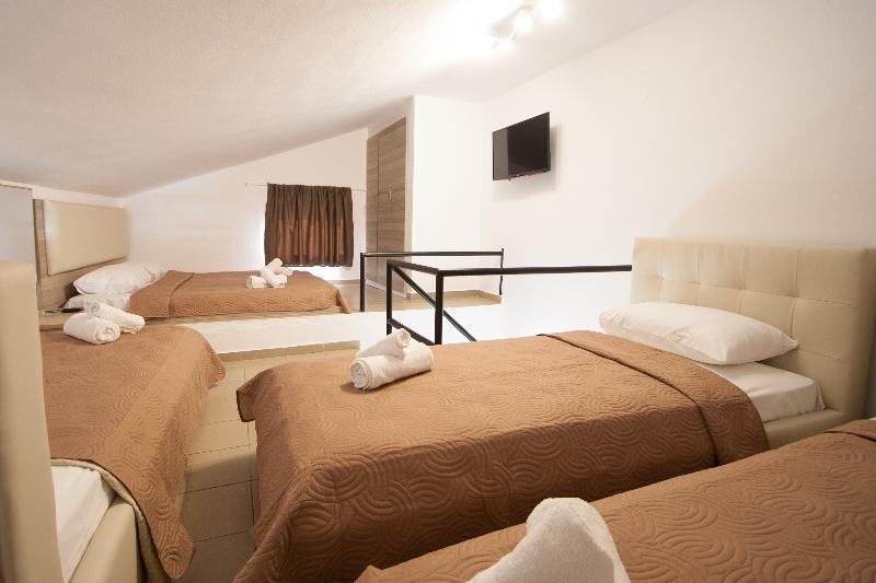 Pension Avocado Skiathos Exterior foto